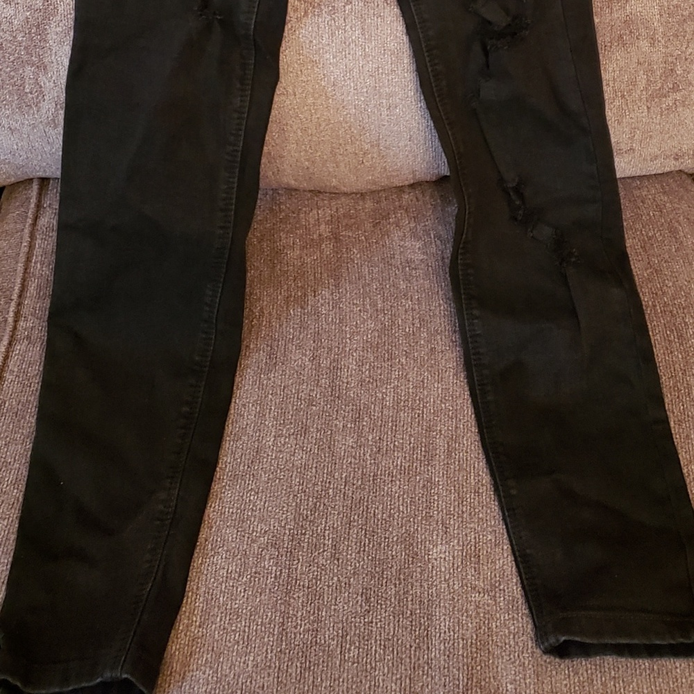 Pants - Picture 2 of 3